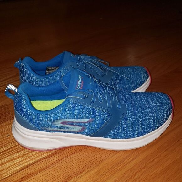 Skechers Go Run Ride 7 Sneakers - Picture 1 of 8